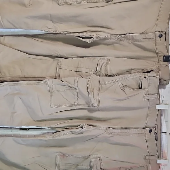 Carhartt Khaki/Tan Relaxed Fit Cargo Pants - Picture 2 of 6